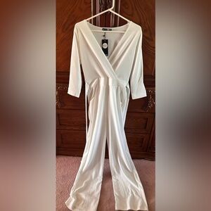 BOOHOO - All white jumpsuit BRAND NEW